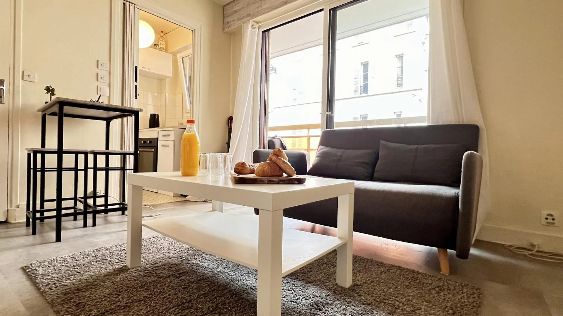 Studio Avec Balcon, Havre De Paix A Montparnasse contacts